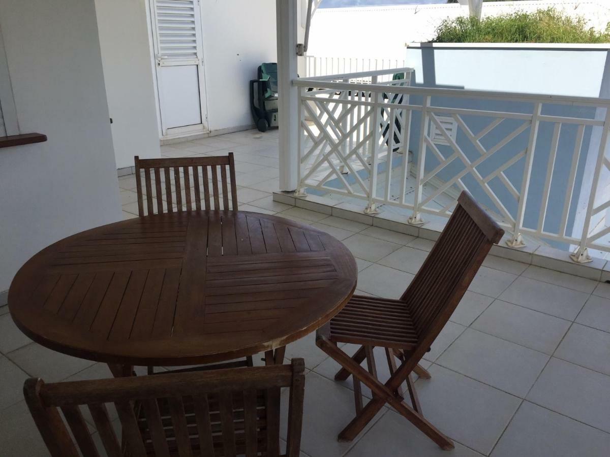 Sunny Cottage, Belle Terrasse, Proche Et Vue Mer Сент-Люс Экстерьер фото